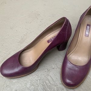 Ecco women’ s heels size 39